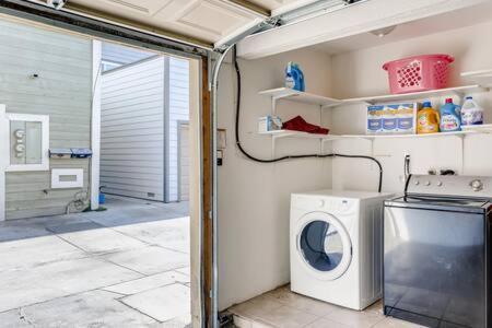 Awesome 3Br 2Bth 1 Block To Beach C2 Newport Beach Luaran gambar
