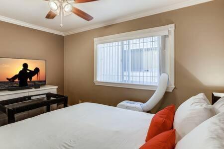 Awesome 3Br 2Bth 1 Block To Beach C2 Newport Beach Luaran gambar